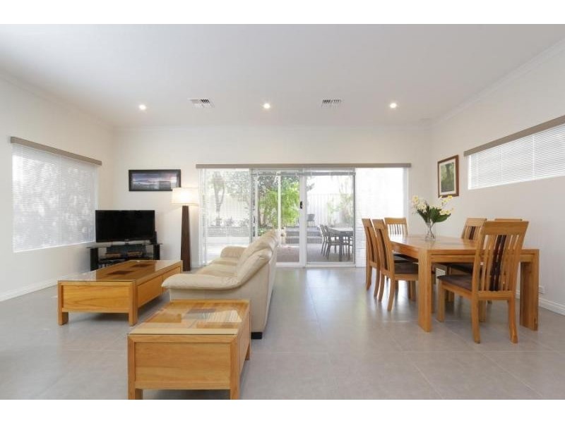 124 Ryrie Avenue, Como WA 6152