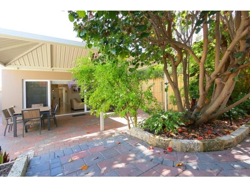 124 Ryrie Avenue, Como WA 6152