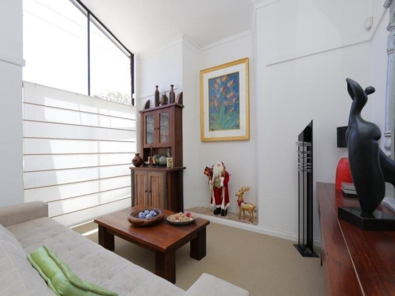 6 Marsengo Road, Bateman WA 6150