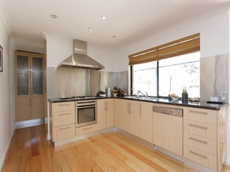 6 Marsengo Road, Bateman WA 6150