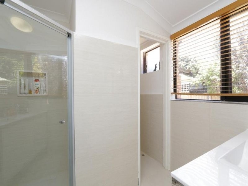 6 Marsengo Road, Bateman WA 6150