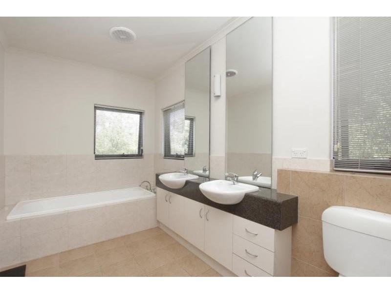 1/64 Labouchere Road, South Perth WA 6151