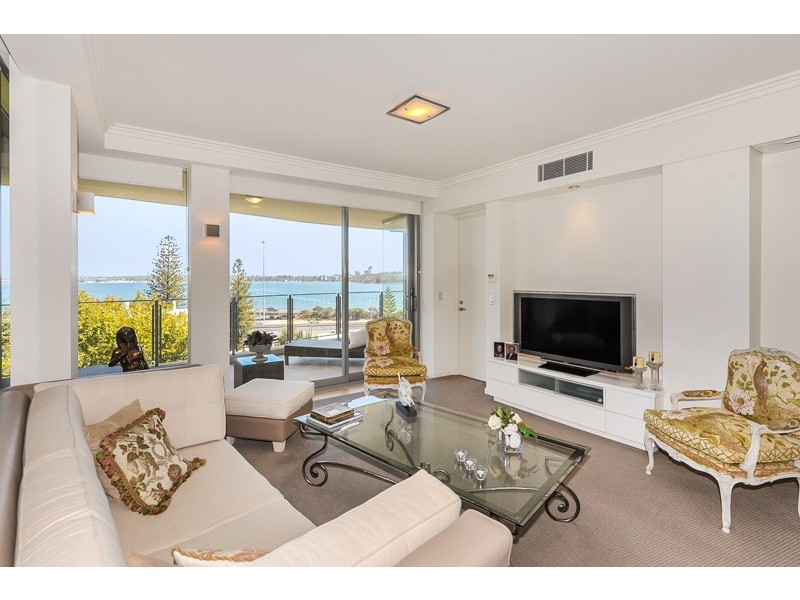 10/12 Stone Street, South Perth WA 6151
