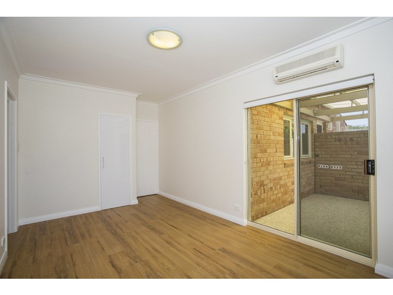 16A Matsen Close, Booragoon WA 6154