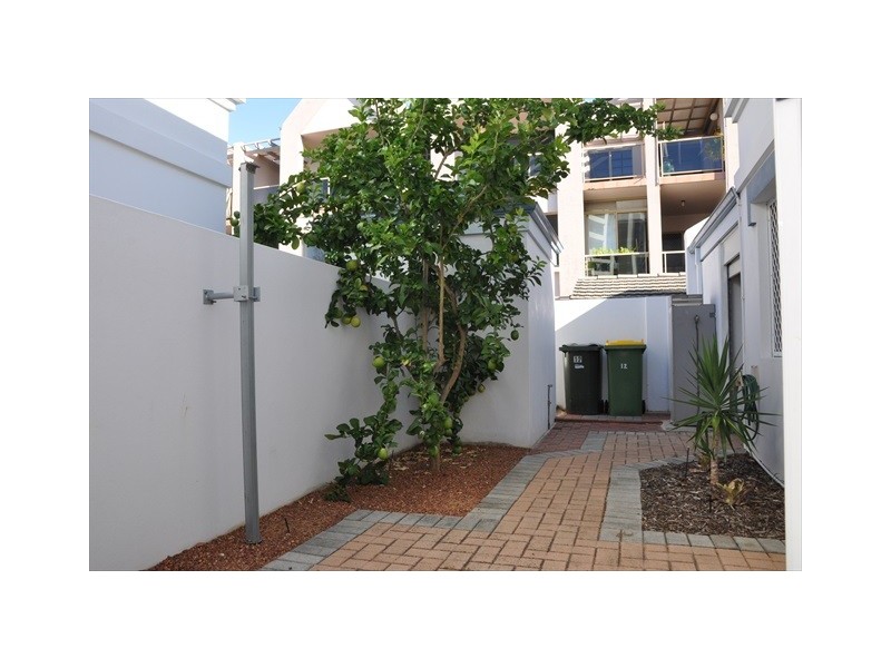 12/40 Mill Point Road, South Perth WA 6151