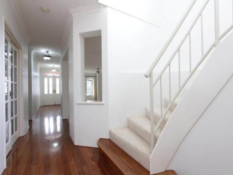 23A Henley Road, Mount Pleasant WA 6153