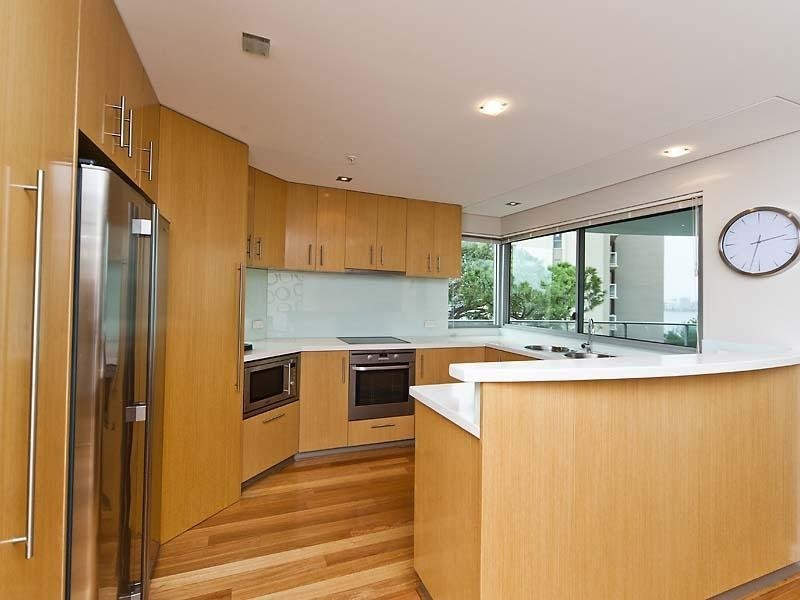 4/152 Mill Point Road, South Perth WA 6151