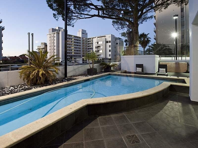 4/152 Mill Point Road, South Perth WA 6151