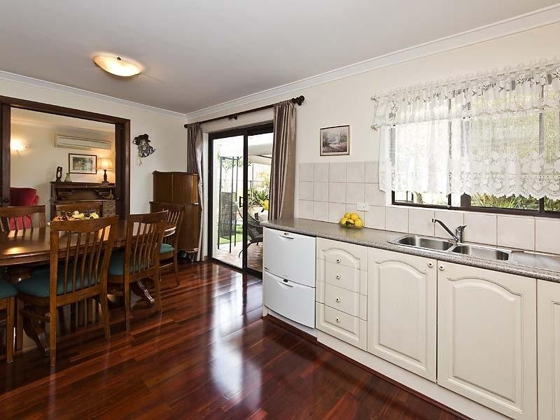 5/6 Onslow Street, South Perth WA 6151