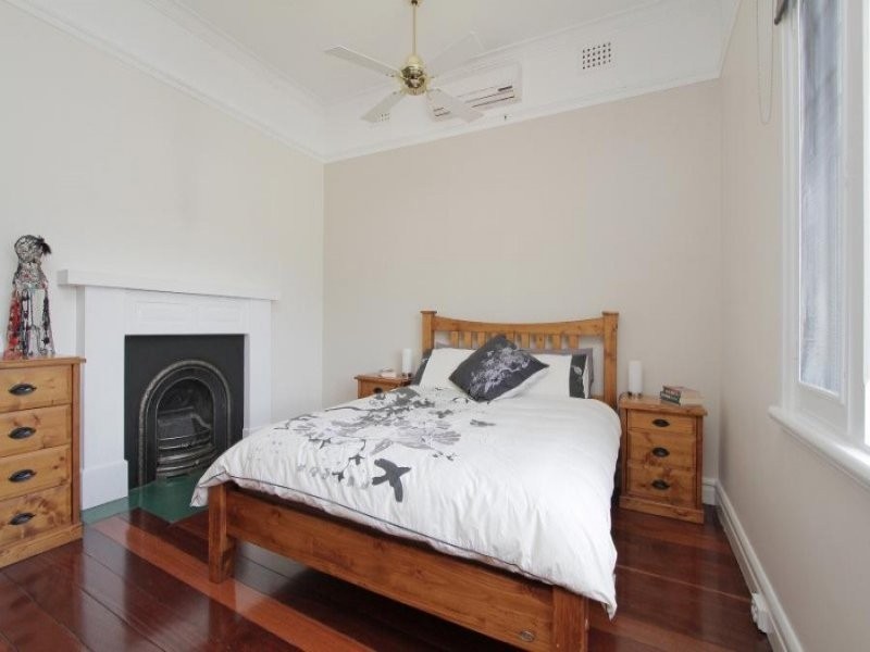 16 Cardiff Street, East Victoria Park WA 6101