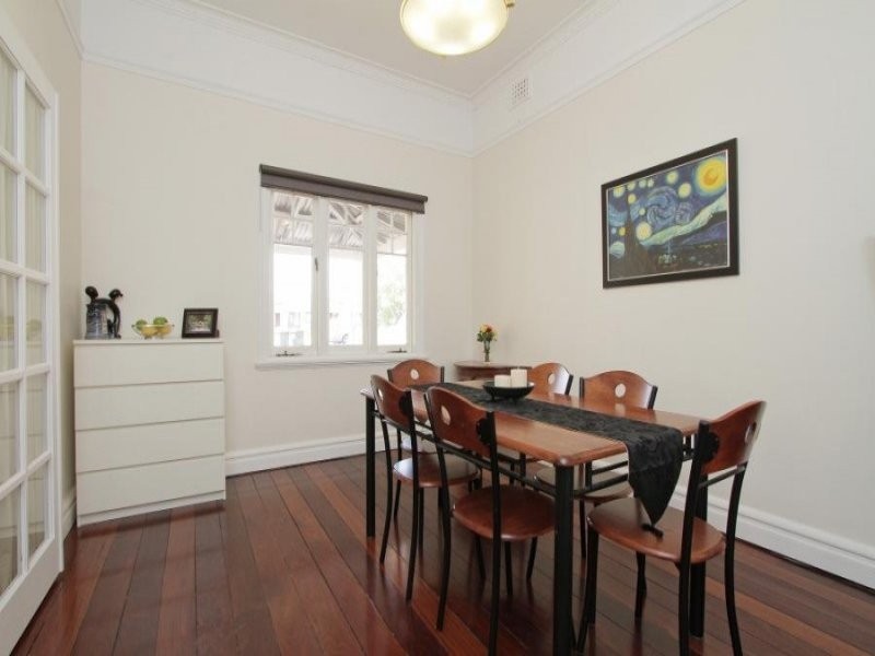 16 Cardiff Street, East Victoria Park WA 6101