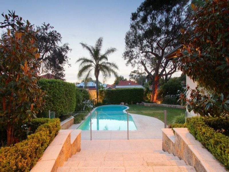 19 Harborne Street, Wembley WA 6014