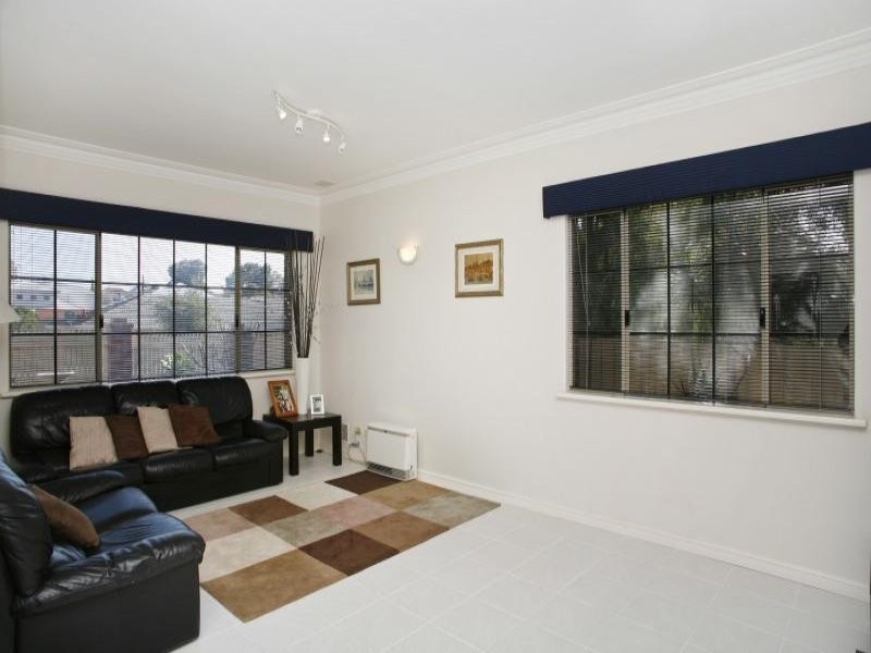 144 Washington Street, Victoria Park WA 6100