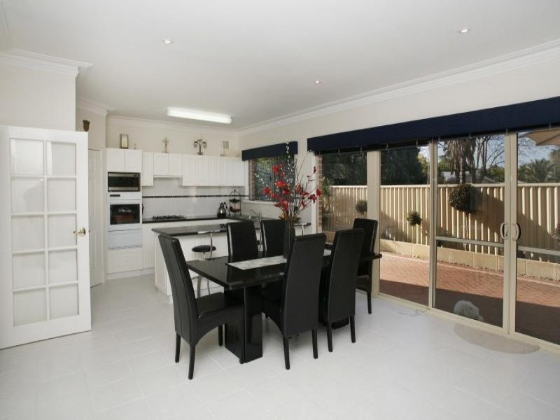 144 Washington Street, Victoria Park WA 6100