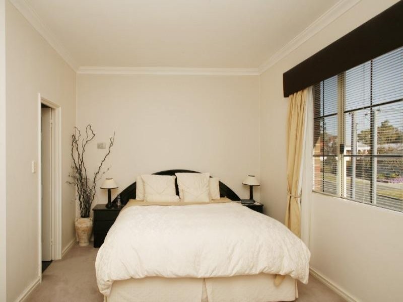 144 Washington Street, Victoria Park WA 6100