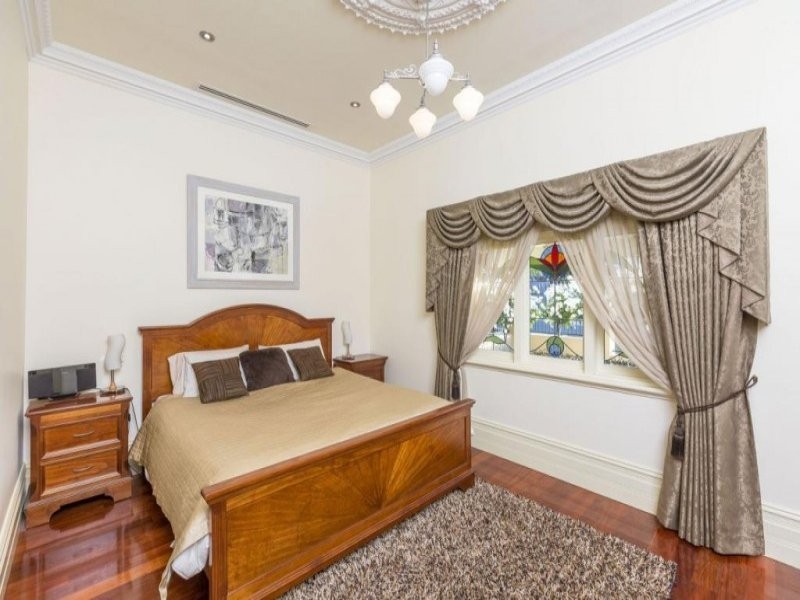 42 Gladstone Avenue, South Perth WA 6151