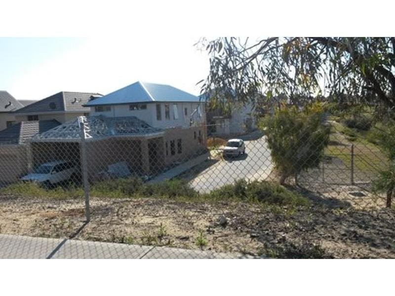 16 Plomarion Rise, Victoria Park WA 6100