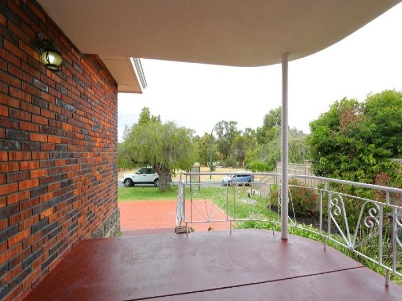 6A Coolidge Street, Como WA 6152