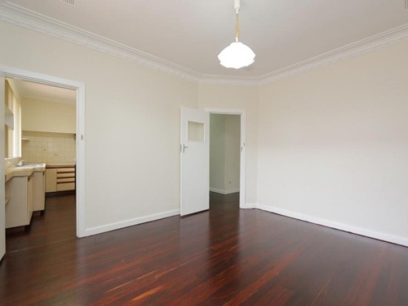 6A Coolidge Street, Como WA 6152