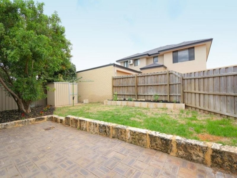 6A Coolidge Street, Como WA 6152