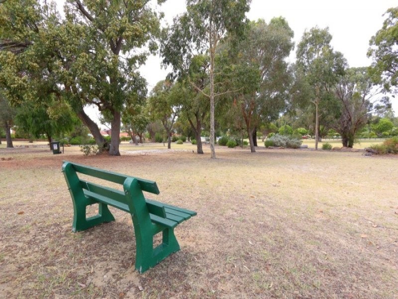 6A Coolidge Street, Como WA 6152