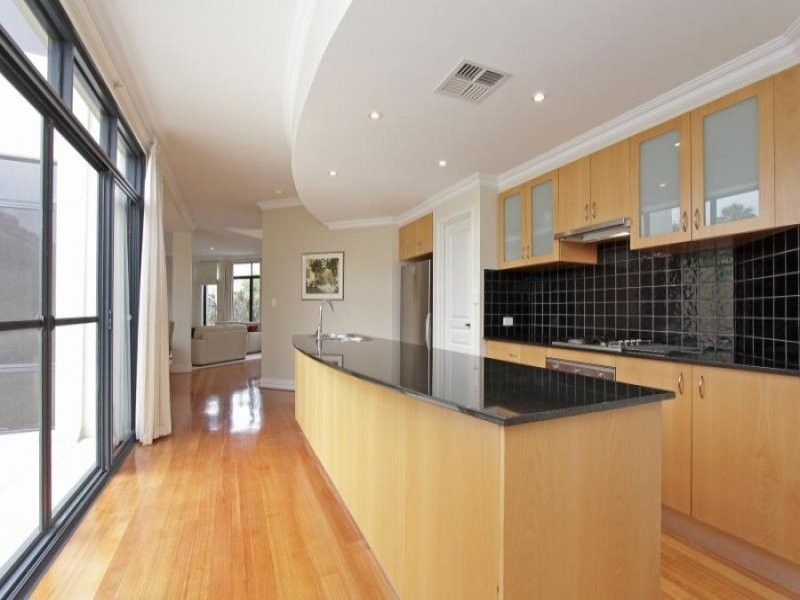 6 Tate Street, South Perth WA 6151