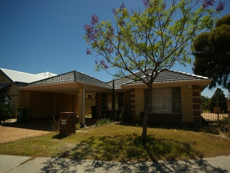 23 Courtland Crescent, Redcliffe WA 6104