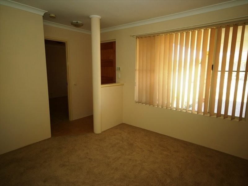 23 Courtland Crescent, Redcliffe WA 6104