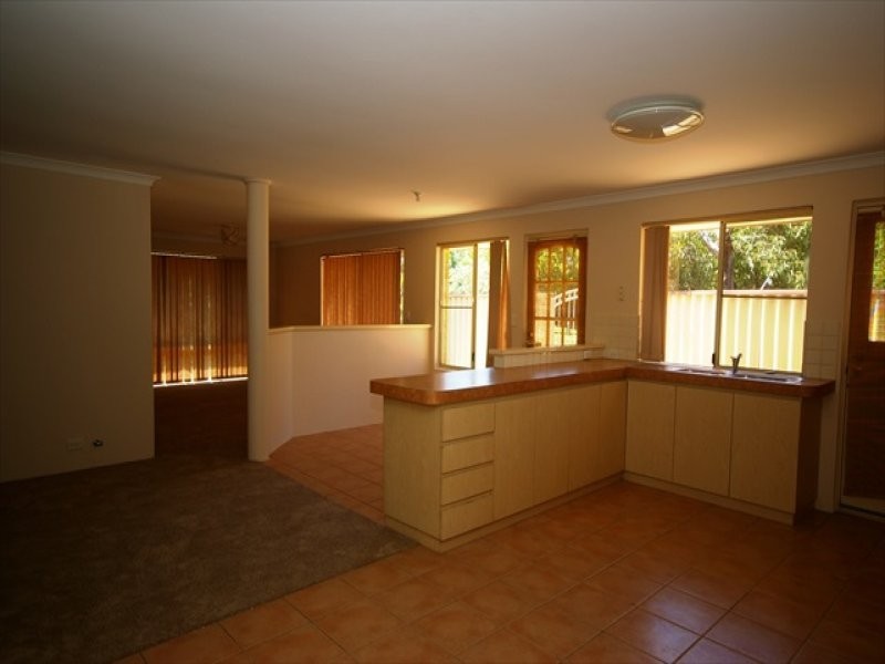 23 Courtland Crescent, Redcliffe WA 6104