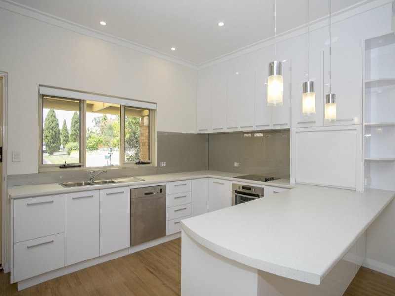 16A Matsen Close, Booragoon WA 6154