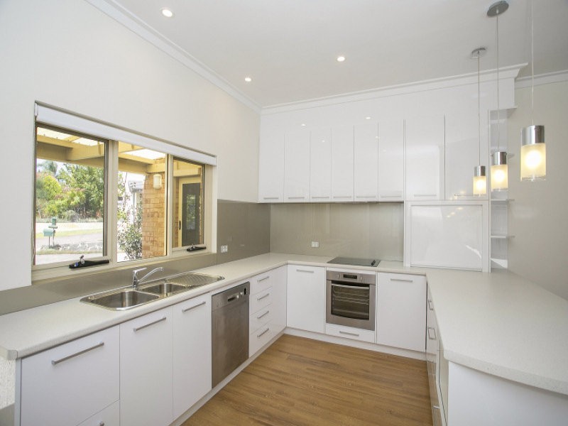 16A Matsen Close, Booragoon WA 6154