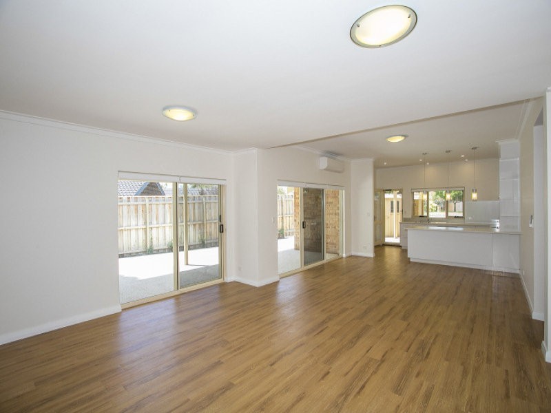 16A Matsen Close, Booragoon WA 6154