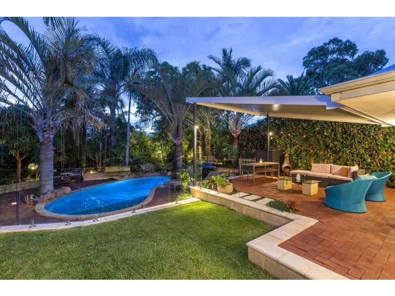 51 Roseberry Avenue, South Perth WA 6151