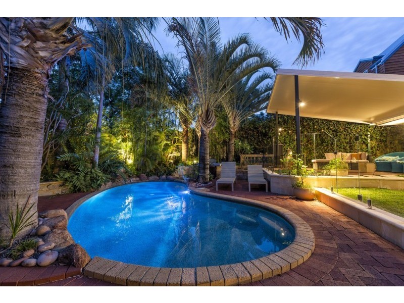 51 Roseberry Avenue, South Perth WA 6151