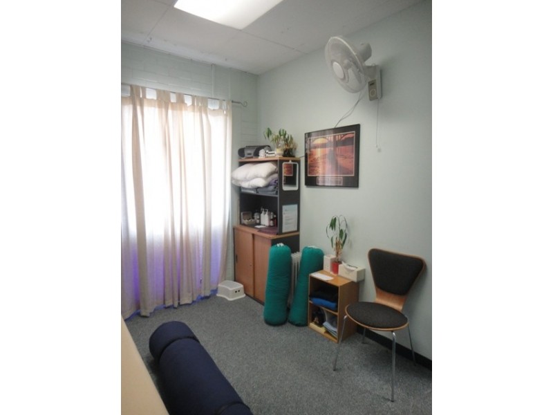 6/17-23 Cnr South Street & Gilbertson Road, Kardinya WA 6163