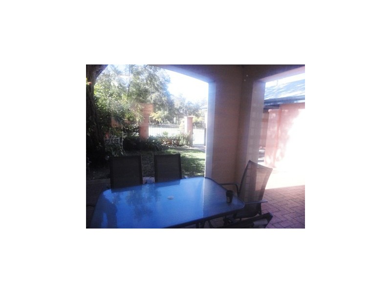 2/5 Doherty Road, Coolbellup WA 6163