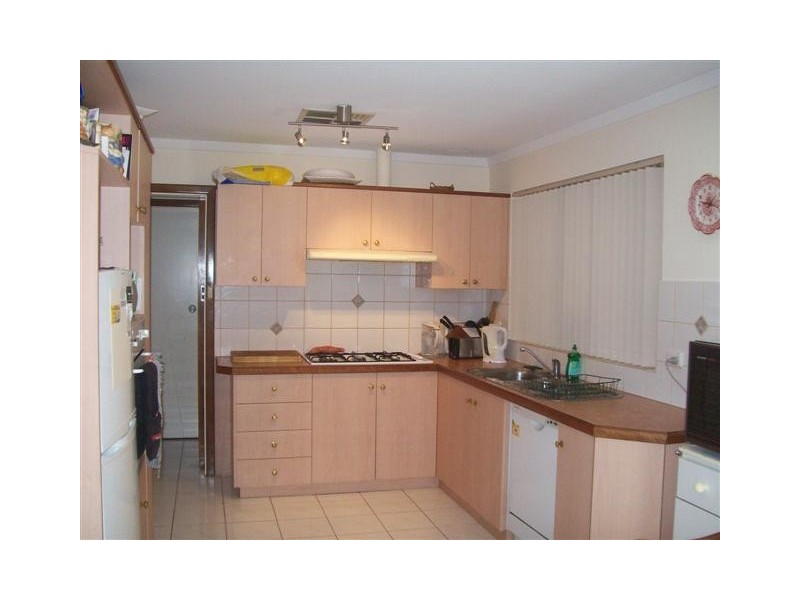 23 Loris Way, Kardinya WA 6163