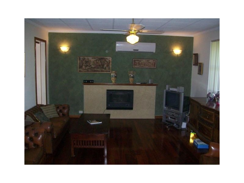23 Loris Way, Kardinya WA 6163