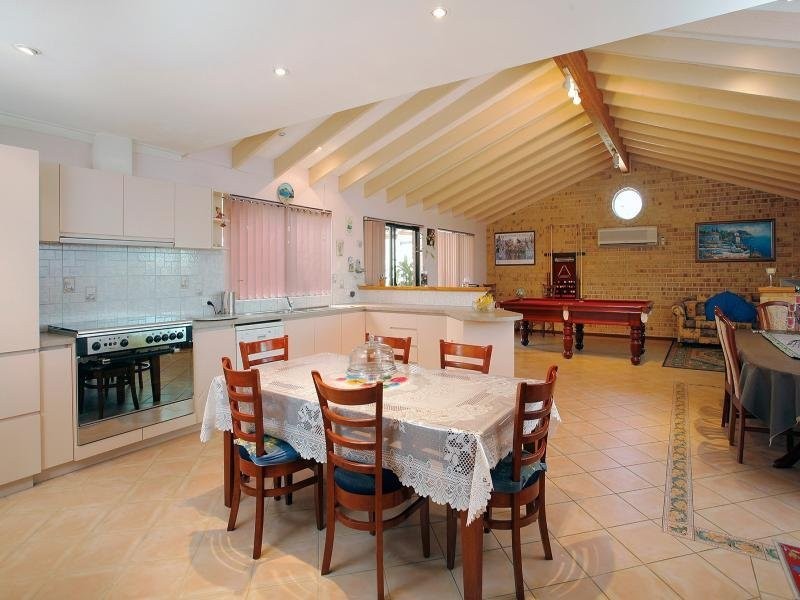 67 Gilbertson Road, Kardinya WA 6163