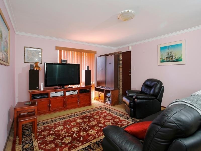 67 Gilbertson Road, Kardinya WA 6163