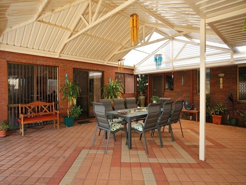 67 Gilbertson Road, Kardinya WA 6163