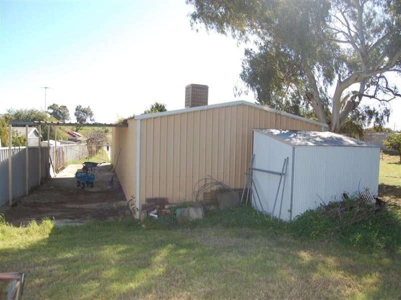 630 Rockingham Road, Munster WA 6166