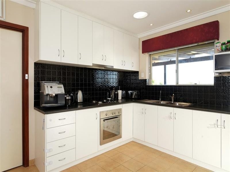 44 Leaside Way, Spearwood WA 6163