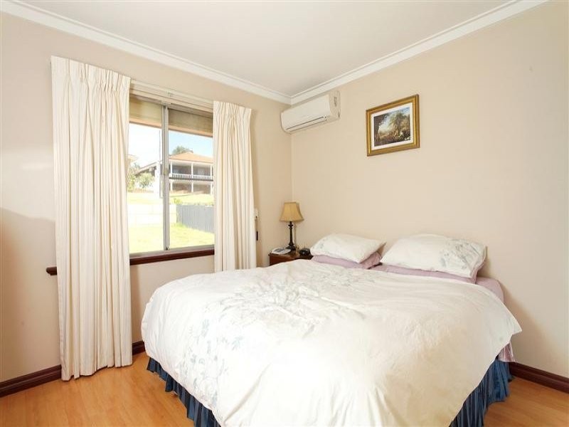 44 Leaside Way, Spearwood WA 6163