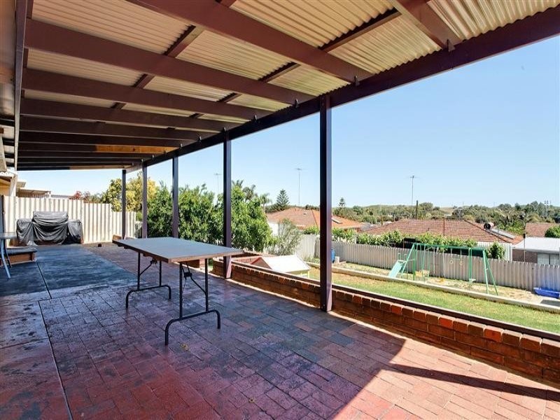 44 Leaside Way, Spearwood WA 6163
