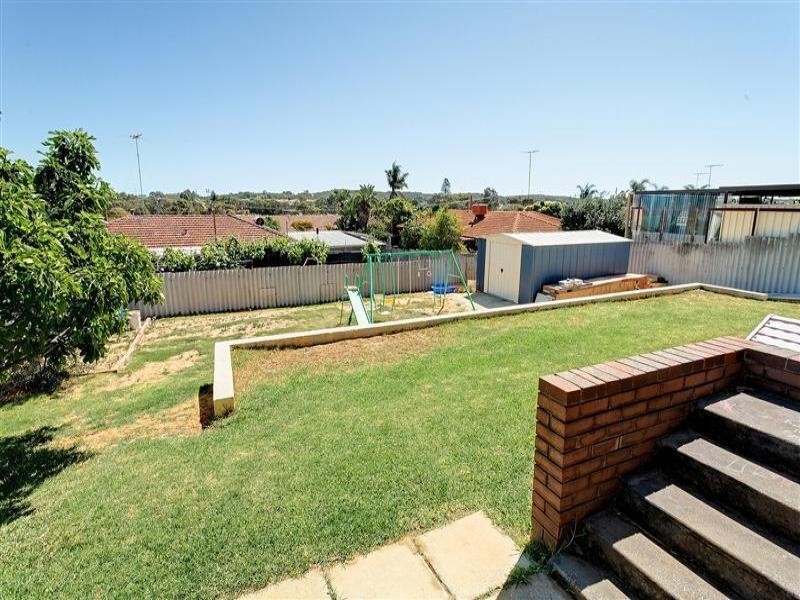 44 Leaside Way, Spearwood WA 6163