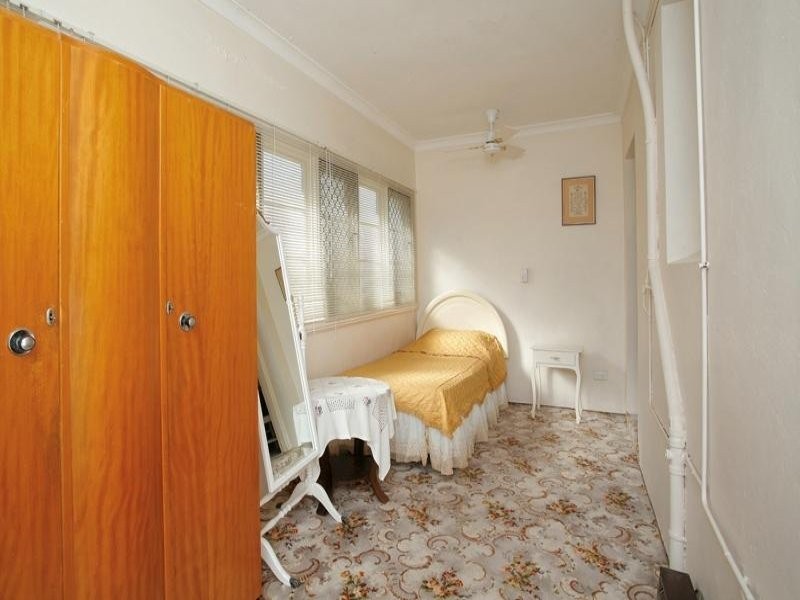 249 South Street, Beaconsfield WA 6162