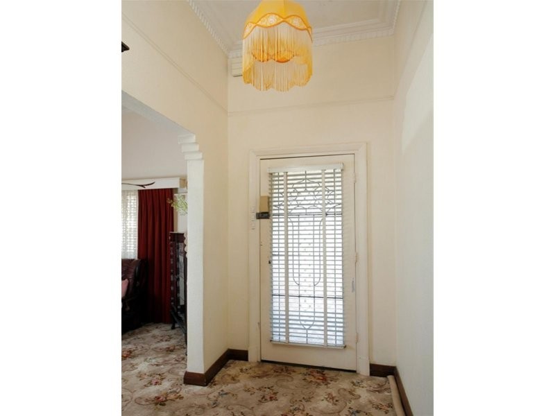 249 South Street, Beaconsfield WA 6162