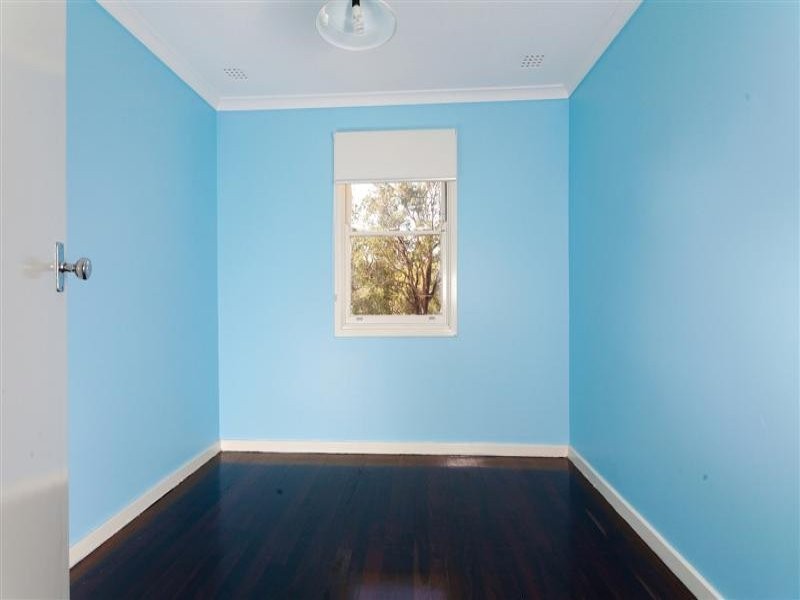 15 Capulet Street, Coolbellup WA 6163