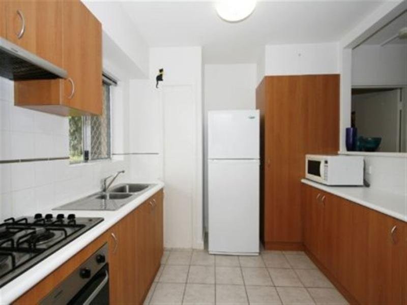 18/15 Friar John Way, Coolbellup WA 6163